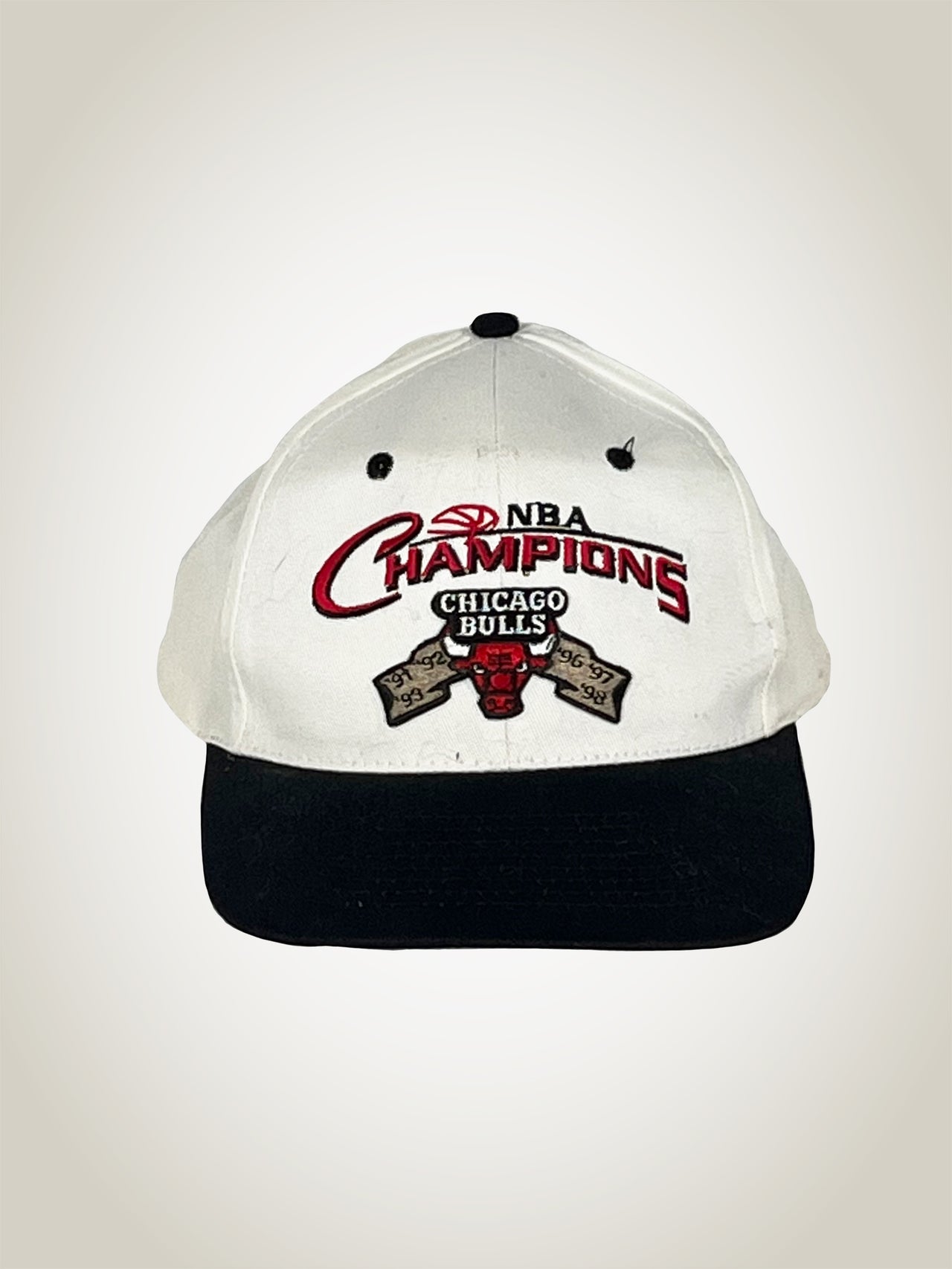 Vintage Chicago Bulls Champions Hat