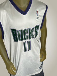 Thumbnail for Gameday Grails Jersey X-Large Vintage Milwaukee Bucks TJ Ford Jersey