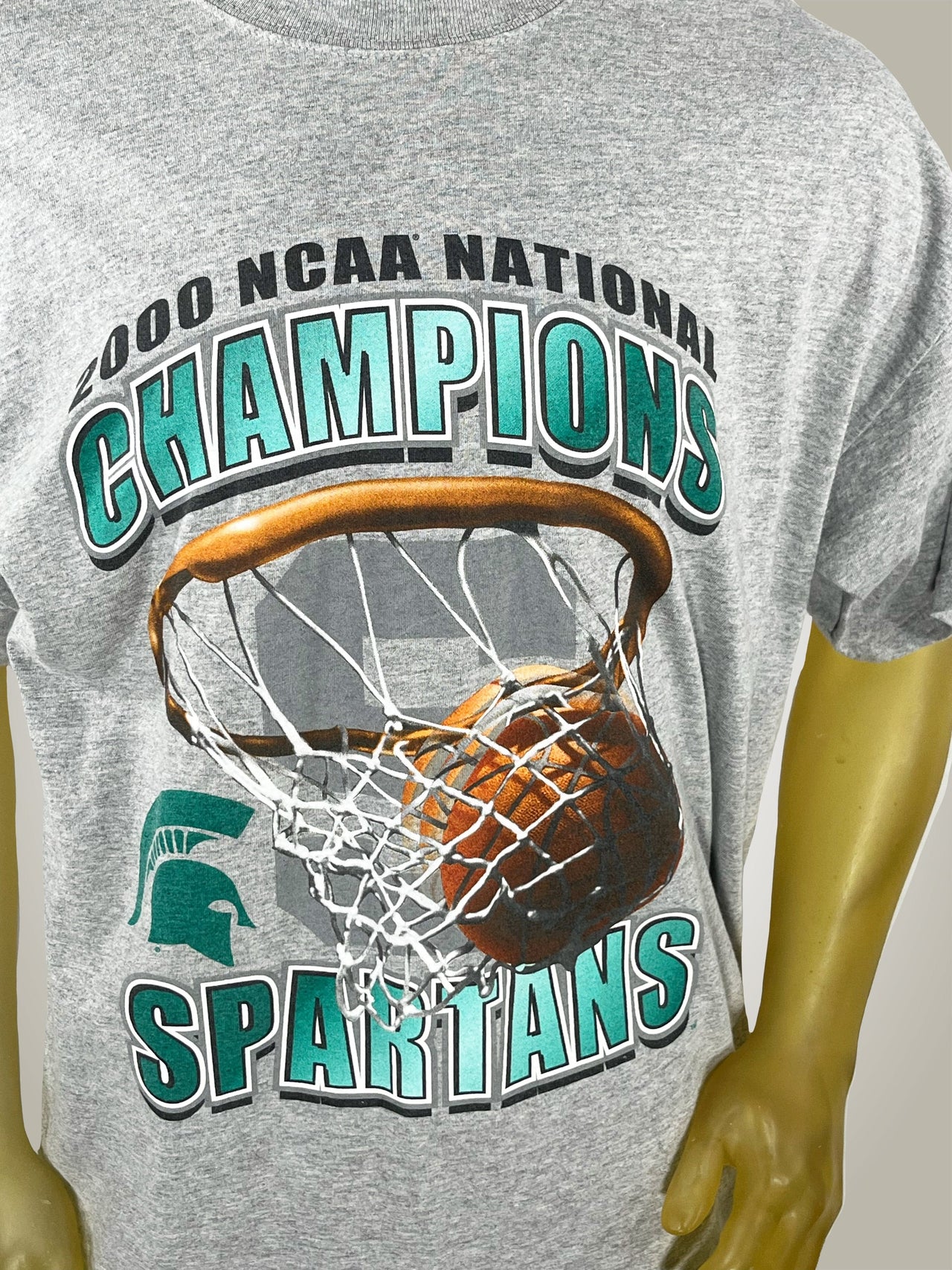 Gameday Grails T-Shirt X-Large Vintage Michigan State Basketball 2000 National Champions T-Shirt