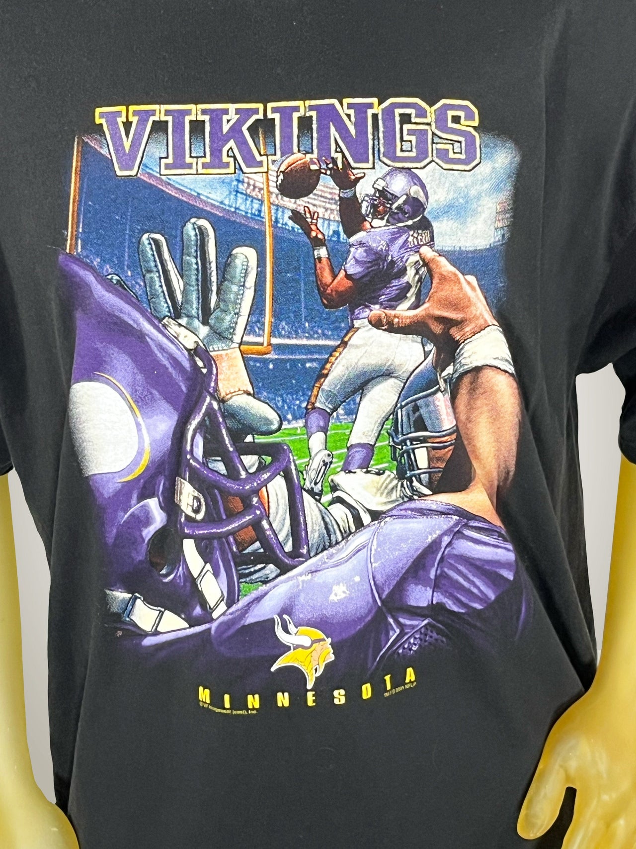 Gameday Grails T-Shirt X-Large Vintage Minnesota Vikings T-Shirt