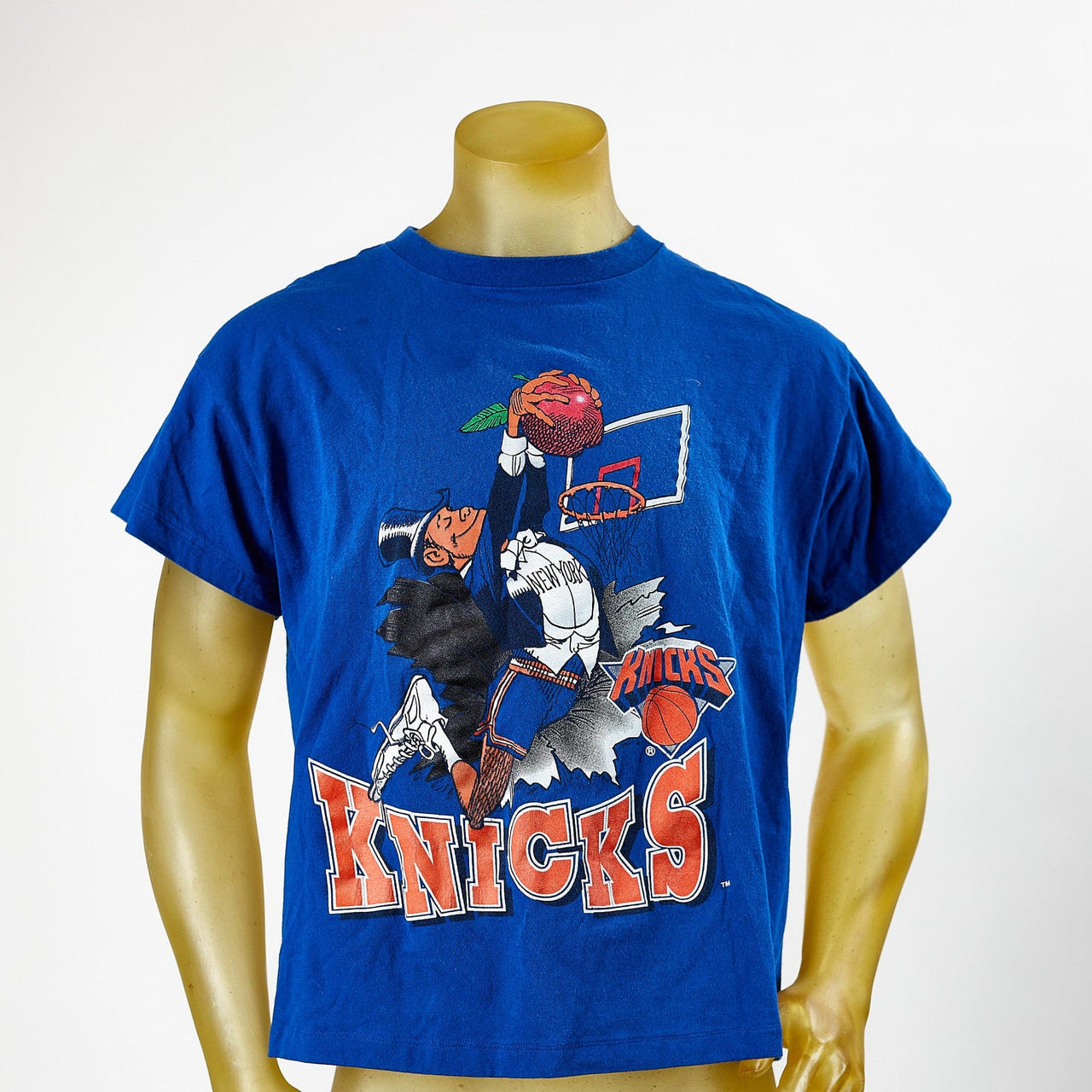 Varsity Club T-Shirt RESERVED - Vintage New York Knicks Jack Davis T-Shirt